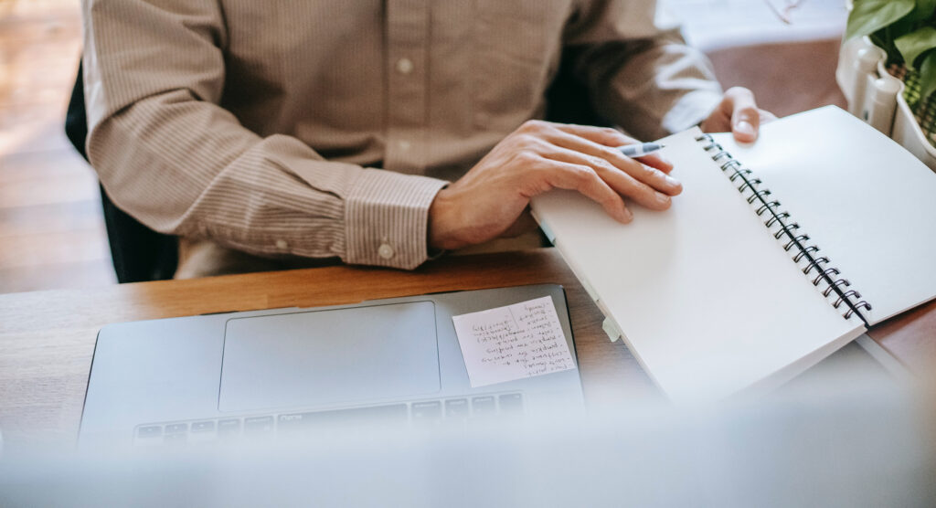 Crafting a Strong Thesis Statement for Your Essay